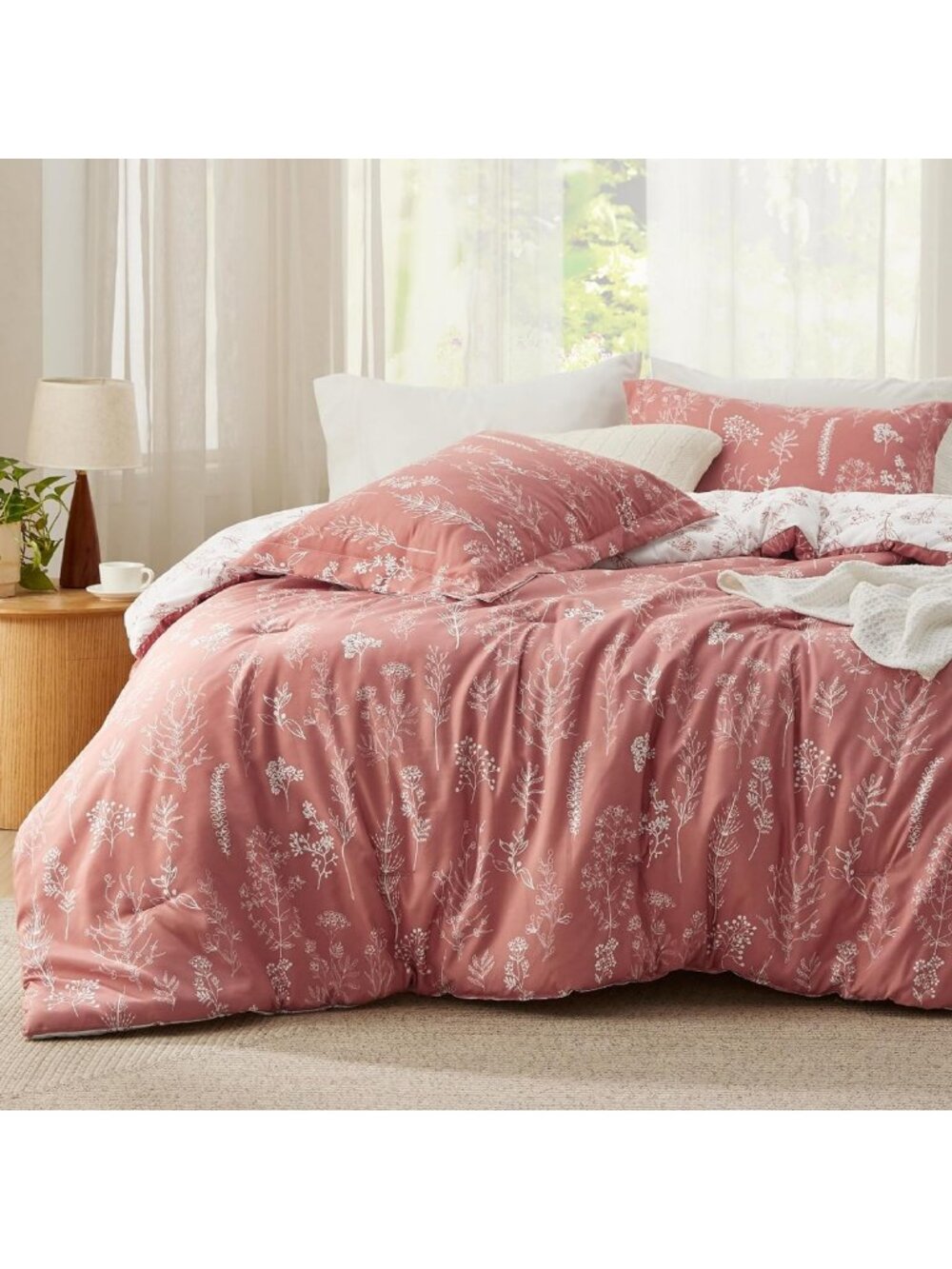 Floral Reversible Comforter Set - Cute King Bedding in Pink Clay - Cozy